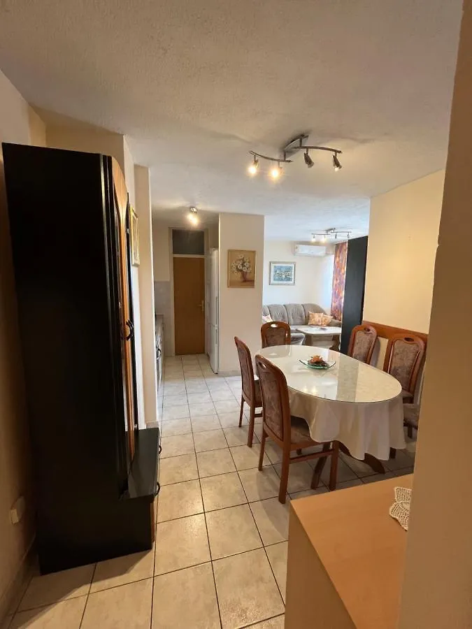Apartmán Sunny Corner Split
